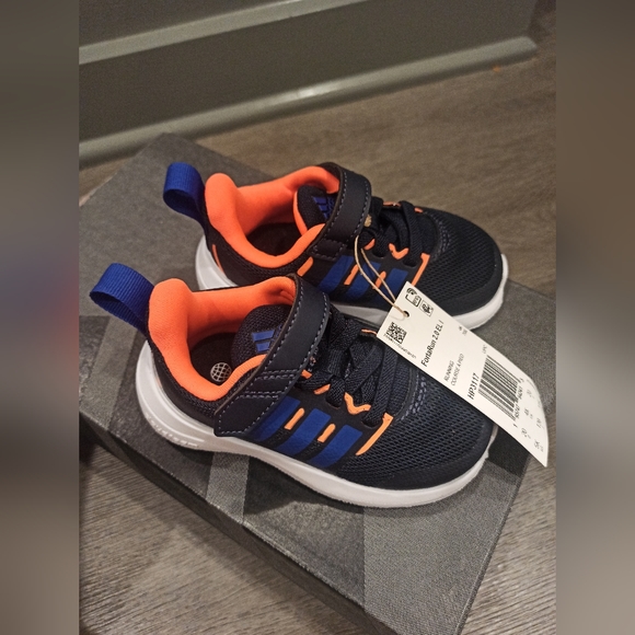 NWT Adidas FortaRun 2.0 - Picture 2 of 4